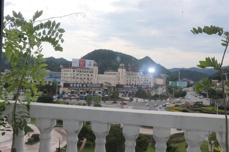 Meiyo HotelOver view