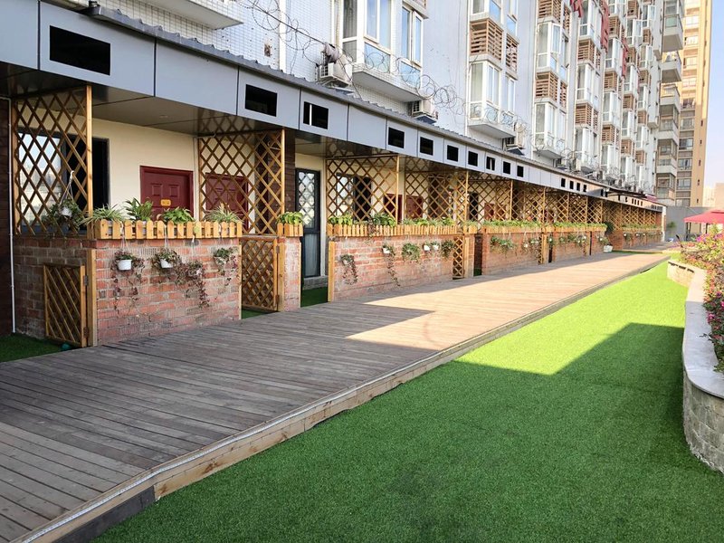 Huatian HotelOver view