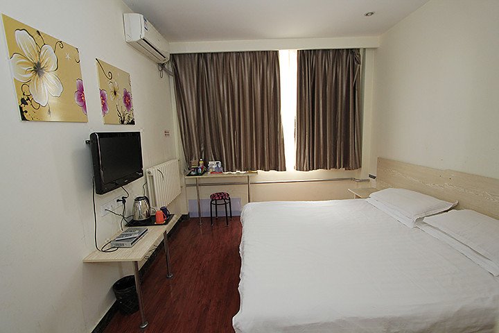 Huating Business Hotel Guest Room