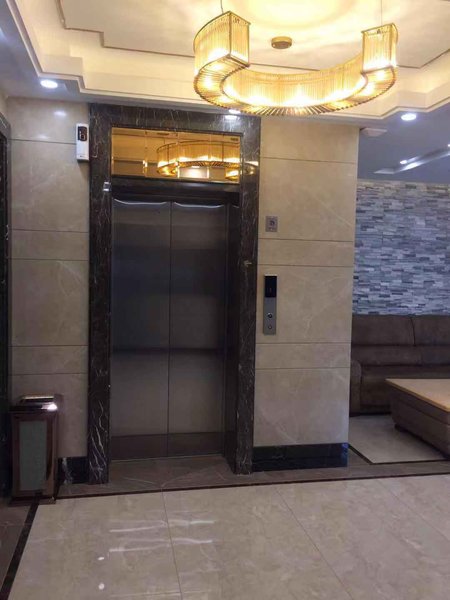 Hongjiang Business Hotel Lobby