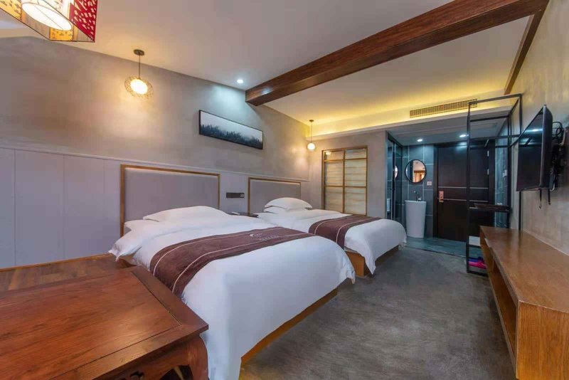 Dongting Lake Fengqing Hotel (Yueyanglou) Guest Room