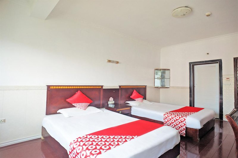 OYO xinyu luxury hotel Guest Room