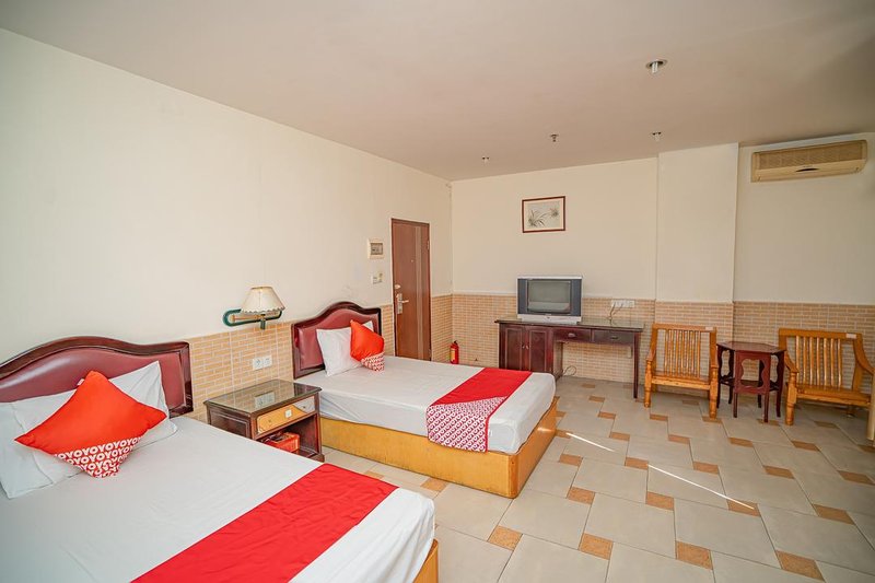 Lihua Hotel Guest Room