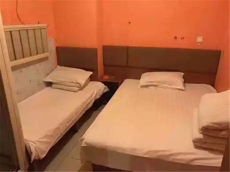 Furong Hotel Guest Room