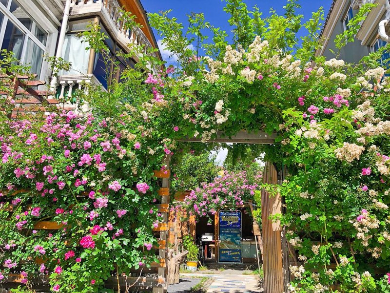 Fanxing Lianhuayuan InnOver view