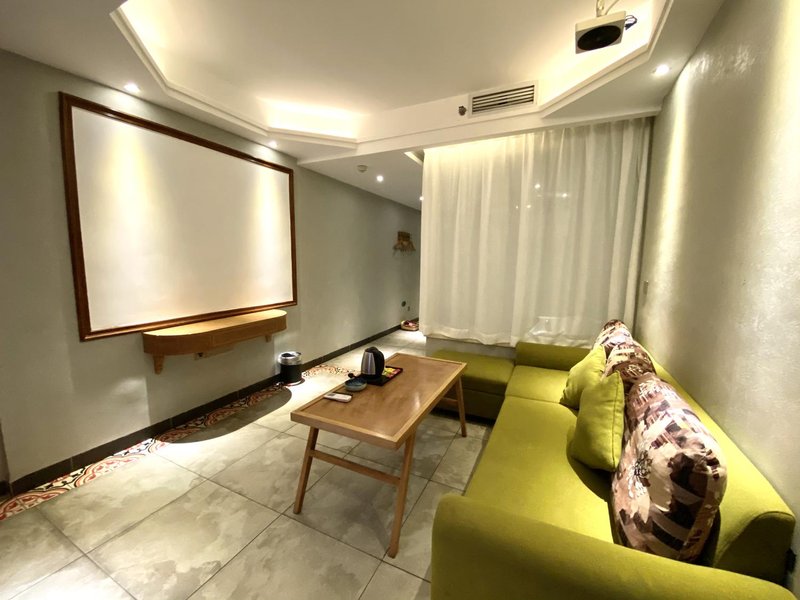 Yougu Inn (Haikou Riyue Plaza duty free shop) Guest Room