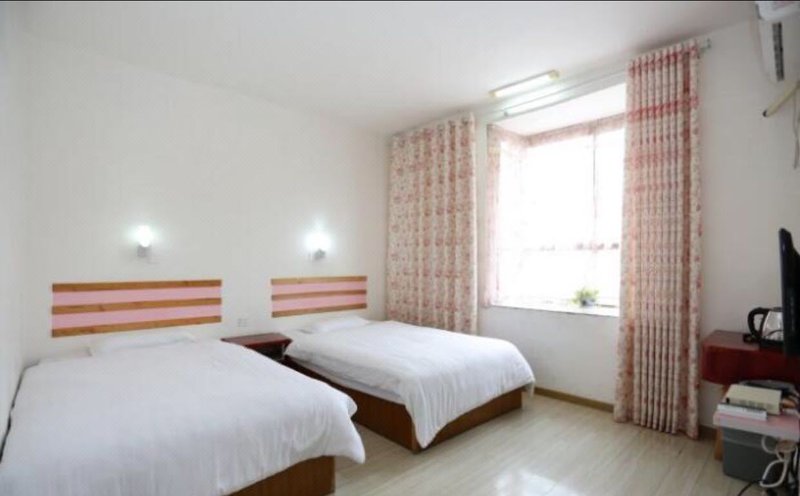 Zhangjiajie Mango Youth Hostel Guest Room