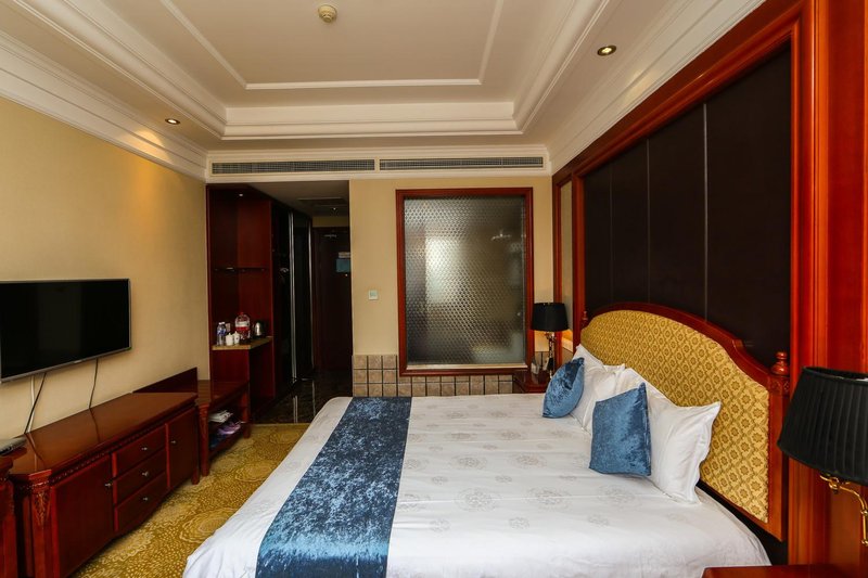 Yinan Hotel (Zhisheng Hot Spring Resort No.2 Building) Guest Room