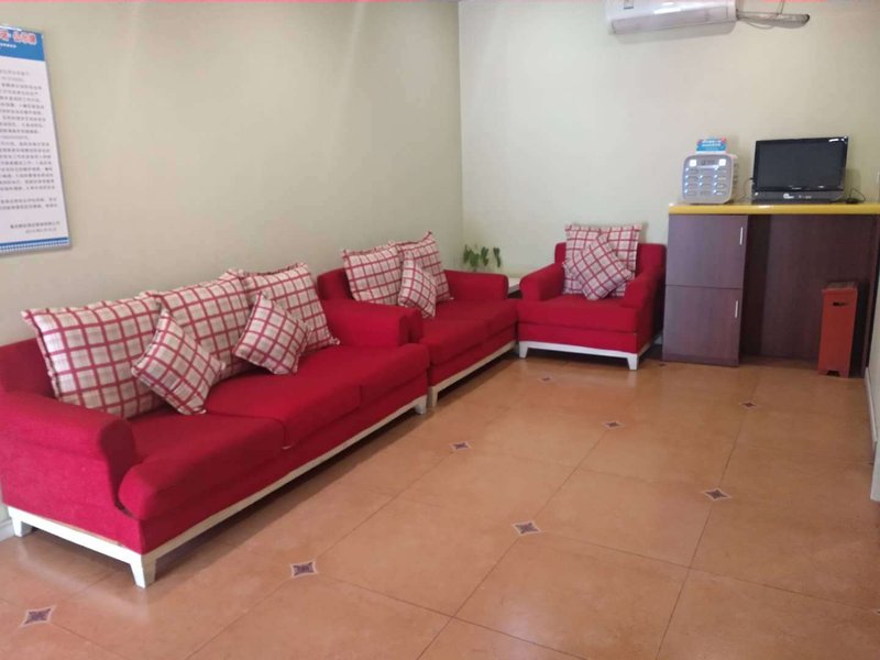 Home Inn (Chongqing Yangjiaping Shipingqiao) Other