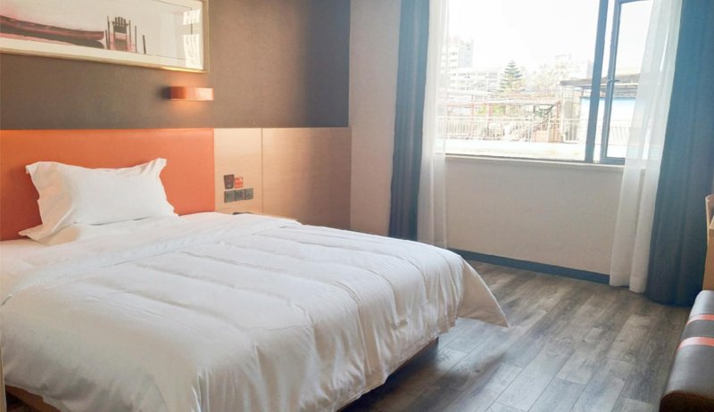 7 Days Superior Product Chain Hotel (Ganzhou Bus Station) Guest Room