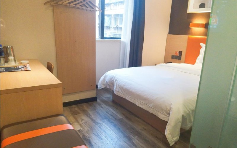 7 Days Superior Product Chain Hotel (Ganzhou Bus Station) Guest Room