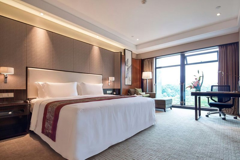 Howard Johnson Jinyi Hotel Chongqing Guest Room