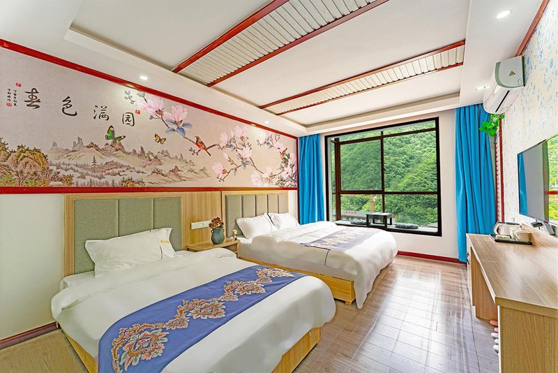 Shennongjia Summer Resort Guest Room