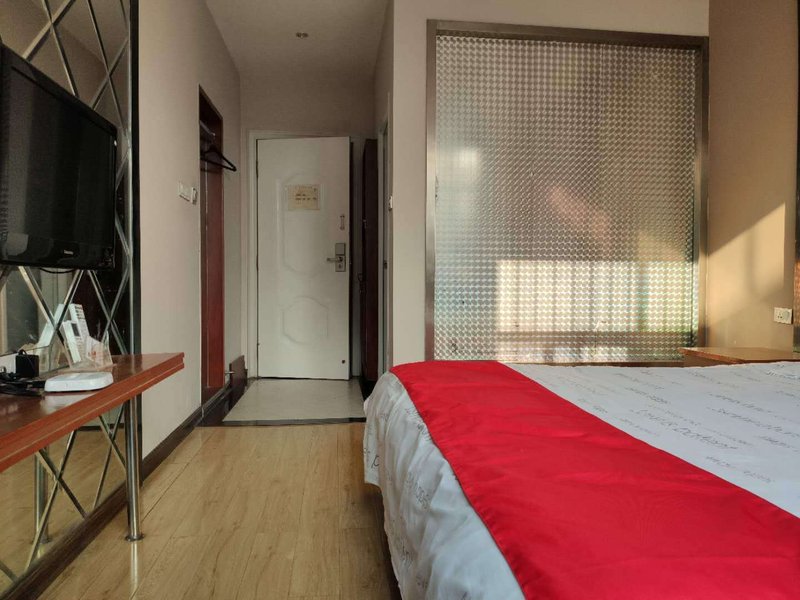 OYO huangganglear hotelGuest Room