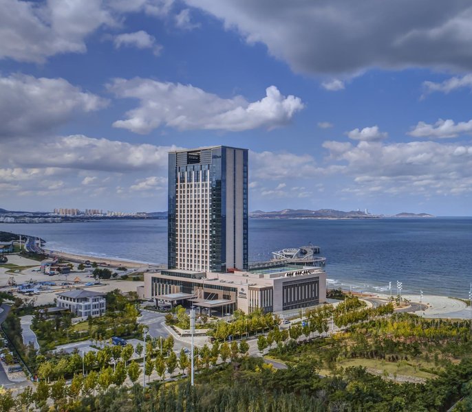 Hilton Yantai Golden Coast Over view