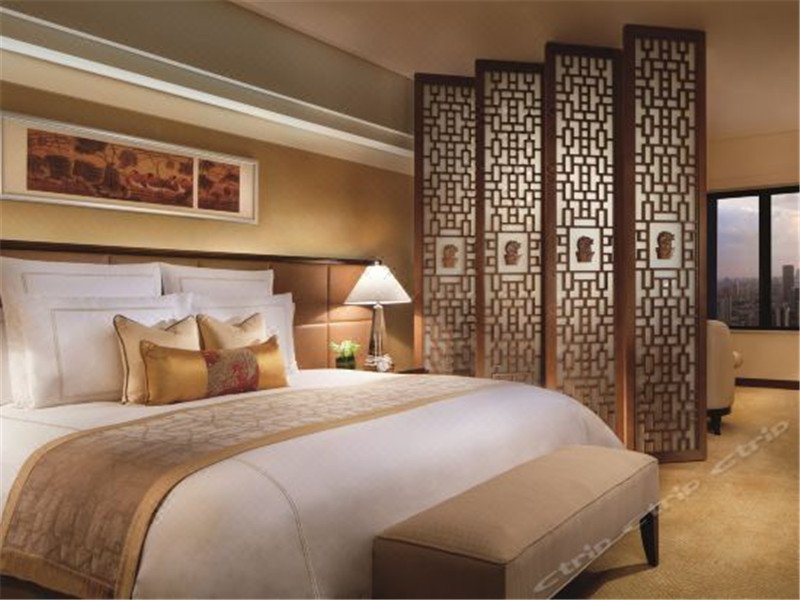The Portman Ritz-Carlton, Shanghai Room Type