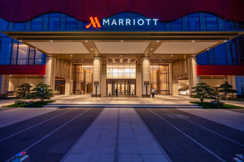 Wuhan Marriott Drow Hotel Over view