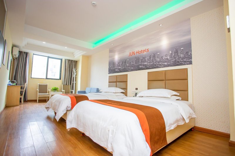 Junyi Hotel (Ganzhou Nankang Furniture City Store) Guest Room