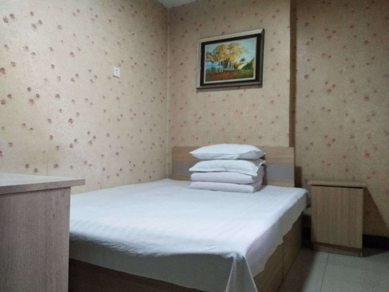 Hongyun Hotel Guest Room