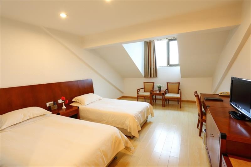 Dongshan Guesthouse Guest Room