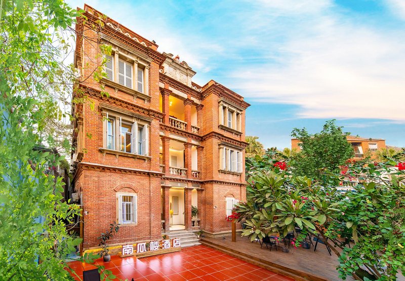 PUMPKIN TOWER VILLA HOTELOver view