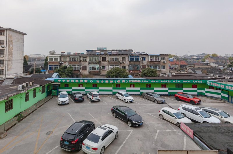 Home Inn Neo (Yangzhou Dongguan Street, He Garden)周边图片