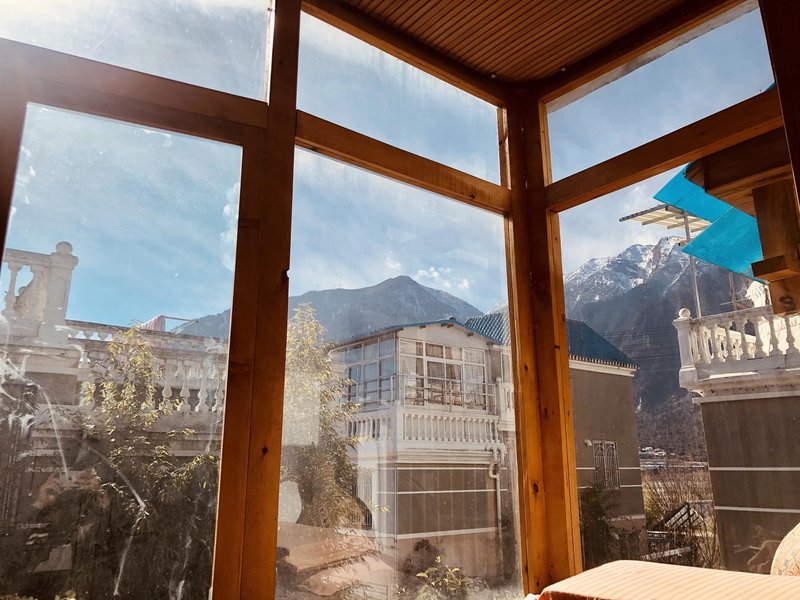 Fanxing Lianhuayuan InnOver view