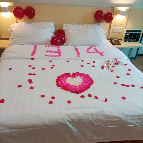 7 Days Inn (Yueyang Dongmaoling Pedestrian Street) Guest Room