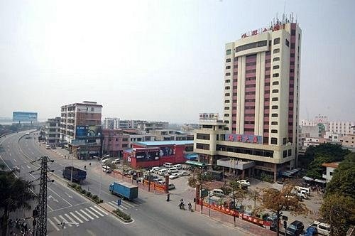 Kaiping Shuikou Qiaolian Tower Hotel over view