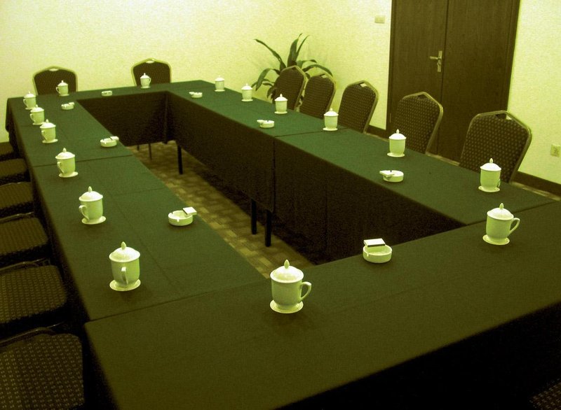 Anji Pujing Hotel Anji meeting room