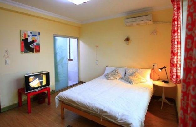 Hangzhou spring Youth HostelGuest Room