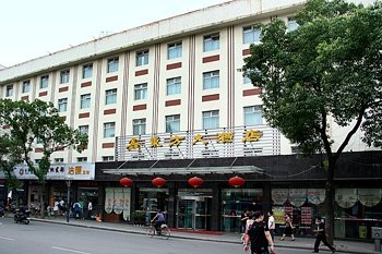 武汉鑫东方大酒店-武汉外景图
