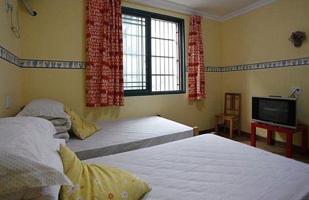 Hangzhou spring Youth HostelGuest Room