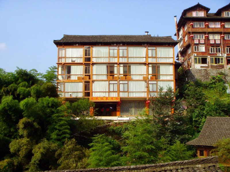 Longji Longyue Hotel Over view