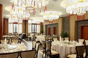 Guiyang Qingyan Huaxi Fort Bundchen Hotel Restaurant
