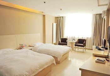 Shiyan Yue Lai Business HotelGuest Room