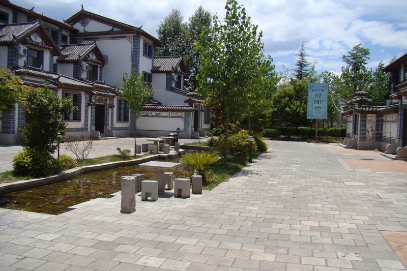 Yidu Hotel Lijiang Over view