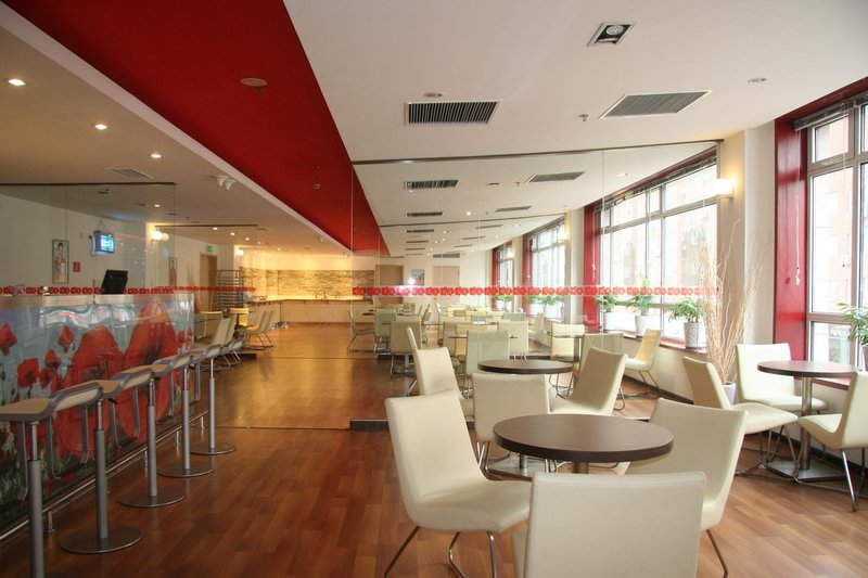 Ibis Hotel (Dalian Zhongshan Square)Restaurant