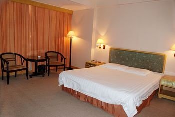 Yuedong Hotel Shantou Guest Room