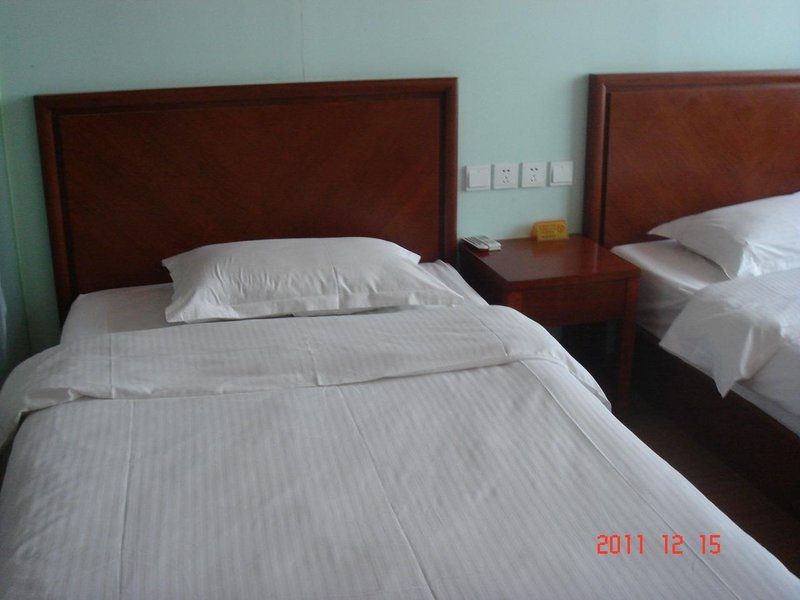 Quanyue Business Hotel Jinan Guest Room