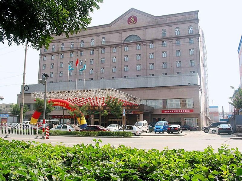 Hong'an International Hotel over view