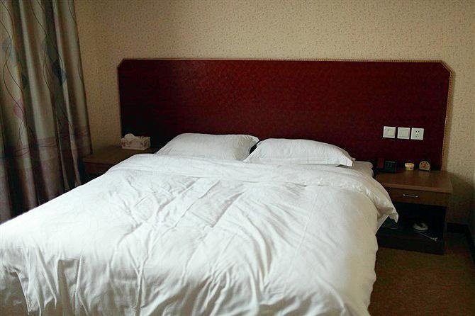 Huasha Business Hotel Qingdao Guest Room