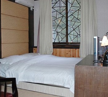 Youyou Holiday Hotel KangdingGuest Room