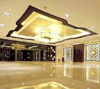 Yiquan Hotel Lobby