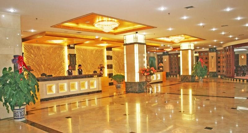 Jinding hotel Lobby