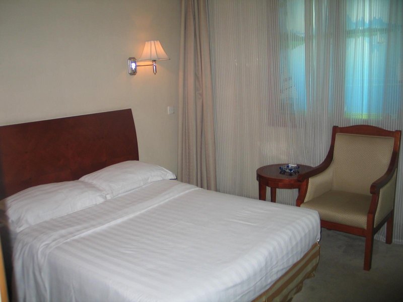 Golden Sail HotelGuest Room