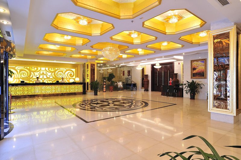 Jinqiao Hotel Lobby