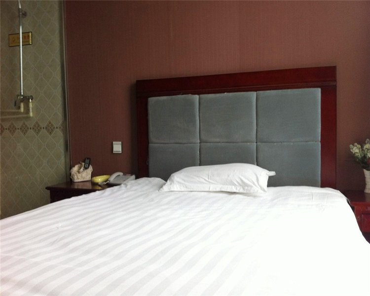 Lingjing Hotel Dalian Guest Room
