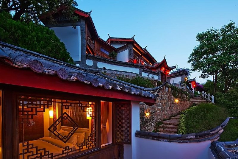 Yibang Residence Lijiang Over view