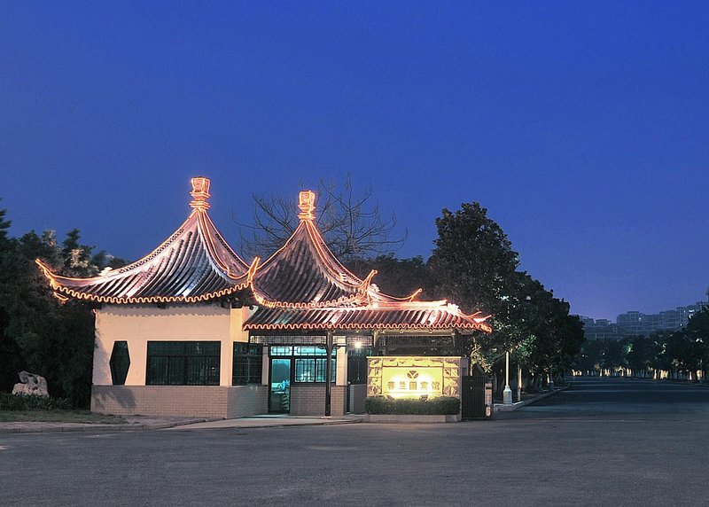 Chunlan Hotel Over view